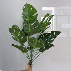 Venta caliente Flores Artificiales Tropical Monstera Plantas para interior y exterior Hogar Jardín Decoración Monstera - Product Image 5