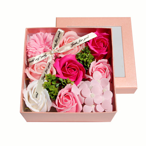 Regalo Fatto a Mano per la Festa degli Insegnanti o Compleanno, Scatola di Fiori di Sapone a Forma di Rosa Artificiale, Sorpresa per <span class=keywords><strong>Migliori</strong></span> Amici - Product Image 6