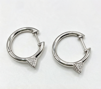 Boucles d'oreilles créoles haut de gamme en argent 925, design géométrique triangulaire incrusté de diamants, élégantes et tendance pour femme