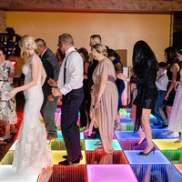 MEGA PRO LITES Plancher de danse LED magnétique RGB, miroir infini 3D, contrôle DMX, lumières vertes/jaunes/rouges/bleues, indice de protection IP53, mariage