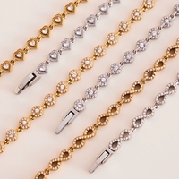 LT-TXP368 exquis fabriqué à la main griffe-set 5A en forme de coeur Zircon épissé fermoir Bracelet collier femme plaqué or 18 carats