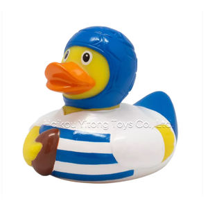 Pato de goma de PVC personalizado para deportes, juguetes de agua para niños, bañera impresa a granel, juguetes de baño adecuados para niños pequeños - Product Image 3