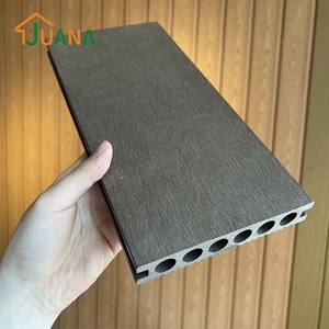 أرضيات خشبية مركبة من البلاستيك والخشب للاستخدام الخارجي بنقش حبيبات الخشب - Product Image 5