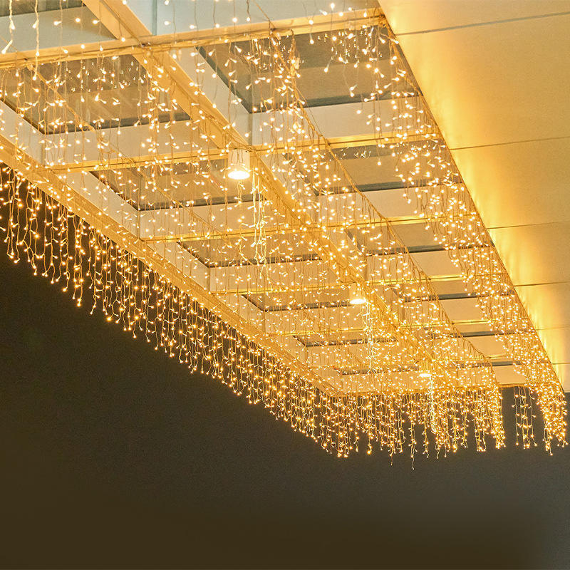 Outdoor LED Christmas Icicle String Light IP44 Waterproof RGB Fairy String Lights for Holiday Decorations 220V/110V