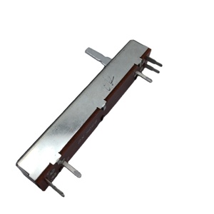 Potenciómetro Lineal Deslizante (Fader) de 50k Ohm y 45mm con Cubierta Antipolvo - Product Image 5