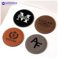 Sous-verres en cuir gravés au laser en gros – Sous-verres de bureau classiques ronds en cuir vierges personnalisables par gravure laser