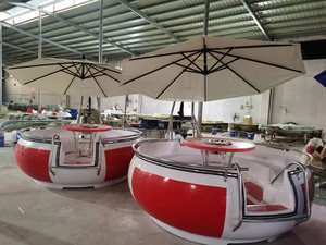 Bateau électrique <span class=keywords><strong>de</strong></span> location en <span class=keywords><strong>bord</strong></span> <span class=keywords><strong>de</strong></span> mer QIQU, 6 à 8 places, 8,2 pieds <span class=keywords><strong>de</strong></span> diamètre, barbecue aquatique, bateau donut à <span class=keywords><strong>vendre</strong></span> - Product Image 3