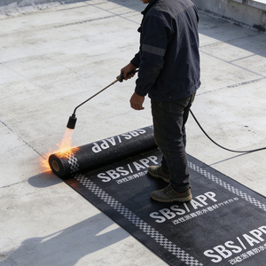 Membrane d'étanchéité en bitume modifié SBS/APP 3 mm 4 mm à poser au chalumeau pour toiture et <span class=keywords><strong>sous</strong></span>-<span class=keywords><strong>sol</strong></span> - Product Image 1
