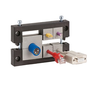 Placa de entrada de cable bibo SVLEC KEL-16 negra de poliamida IP54 UL94 V0 sin halógenos ni silicona, montaje fijo con tornillos - Product Image 1