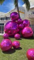 Boules miroir gonflables irisées colorées géantes, roses artificielles, fleurs roses, décoration de boule, miroir gonflable rose