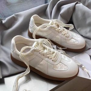 T1NDT Custom Retro Unisex Classic Suede Shoes Moda Deportes Tenis <span class=keywords><strong>Zapatos</strong></span> casuales <span class=keywords><strong>Zapatos</strong></span> <span class=keywords><strong>de</strong></span> suela gruesa <span class=keywords><strong>para</strong></span> hombres y mujeres - Product Image 5