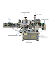 Machine d'étiquetage automatique pneumatique à double face motorisée à haute productivité pour bouteilles plates carrées, face avant et arrière