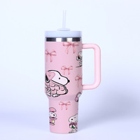 Mug de voiture isotherme de 40 oz de deuxième génération, série Snoopy, avec poignée et paille, résistant à la glace, idéal pour l'export.