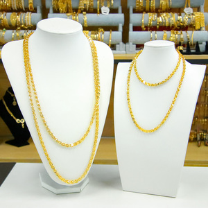 Collar de Cadena Larga de Alta Calidad, Chapado en Oro de 18K, Estilo Hip Hop Unisex, con Colgante de Abeja, Joyería de Dubái, para Fiestas - Product Image 6