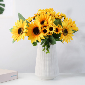 Vase nordique Morandi, ornements pour fleurs séchées, design créatif, minimalisme moderne, fait main, décoration de salon, décoration de la maison - Product Image 4