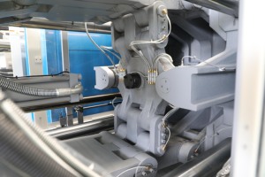 Highshine supporto di plastica macchina per lo stampaggio ad iniezione di trucco spazzola che fa macchina scatola di cancelleria per studenti - Product Image 4