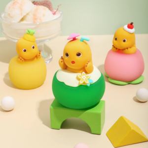 Découvrez la surprise du cadeau idéal : la boîte mystère Nailong avec sa jolie lampe de nuit en forme de dragon. Licencié, adorable et touchant pour toutes les occasions - Product Image 6