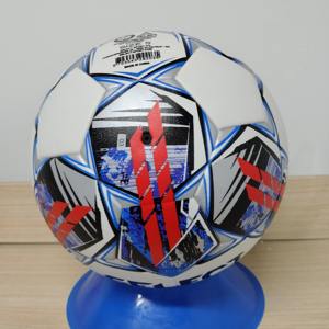 Pallone da Calcio Leggero <span class=keywords><strong>e</strong></span> Resistente per Esterni, Misura 5 in PVC con Logo Personalizzato - Product Image 6