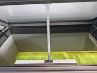 Fenêtres de toit en aluminium populaires à double vitrage, ouverture verticale pour escaliers et usage extérieur