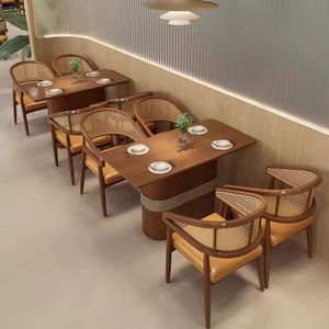 Banqueta de Cuero Verde Bosque con Respaldo de Ratán, Estilo Tropical Chic, Juego de Muebles de Comedor para Restaurante, Juego de Asientos Circulares - Product Image 2