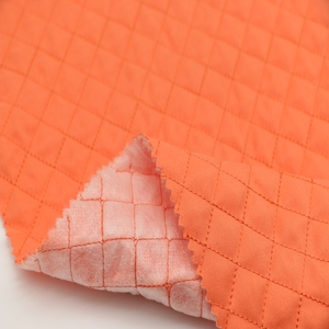 Oeko-Tex tiêu chuẩn 2.5cm chần xuống áo vải 100% polyester đào da không thấm nước Bộ nhớ tính năng 180gsm cho hàng may mặc - Product Image 5