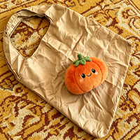Porte-clés en peluche personnalisé écologique, sac en peluche portable vert, jouet personnalisé unique, breloque de sac en peluche personnalisée de haute qualité