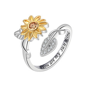 Anillo Giratorio Ajustable con Girasol, Zirconia, Cobre, Chapado en Oro, Diseños de Dos Tonos, Joyería Antiestrés 'Eres mi rayo de sol', Regalo de Cumpleaños - Product Image 5