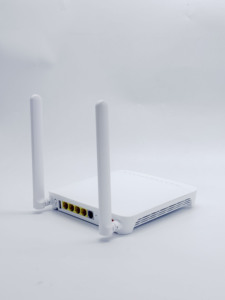 Pas cher ONU F670L Double Bande WIFI <span class=keywords><strong>Routeur</strong></span> GPON EPON ONU ONT 2.4g & 5g WIFI FTTH <span class=keywords><strong>Fibre</strong></span> <span class=keywords><strong>Optique</strong></span> Équipement F680 F673AV9 HG8145V5 EG8145V5 - Product Image 2