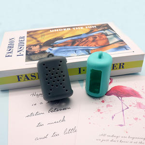 En stock Porte-serviettes d'été pour salle de sport Ensemble portable en microfibre de silicone à séchage rapide avec housse en silicone imprimée - Product Image 4