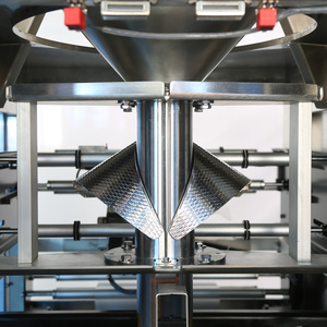 Auto VFFS queso pasta fideos máquina de envasado perro gato comida Puffs bocadillo gomoso caramelo patatas fritas máquina de embalaje - Product Image 5