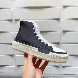 Nouvelle Collection 2025 – Chaussures Décontractées de Luxe pour Hommes, Style Toile Étoilée Antidérapante, Idéales pour la Marche (Hommes et Femmes) - Product Image 4