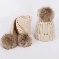Grosir Topi dan Syal Rajut Anak Perempuan Balita Bayi Pompom Beanie Musim Dingin Topi dan Syal Set dengan Bulu Palsu Berbandul