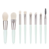 Ensemble professionnel de 8 mini-pinceaux de maquillage de voyage - Poils ultra doux et vegan avec pochette portable pour des retouches rapides