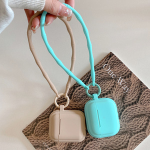 Accessoire de suspension simple de couleur unie pour écouteurs, étui en silicone pour écouteurs avec sangle de suspension, <span class=keywords><strong>source</strong></span> de <span class=keywords><strong>la</strong></span> corde de suspension - Product Image 3