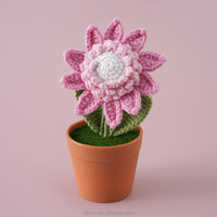 Handgefertigte Gehäkelte Sonnenblume im Topf Mini Garn-Blume Auto-Armaturenbrett-Dekoration Abschluss Vatertag Geschenk Großhandel