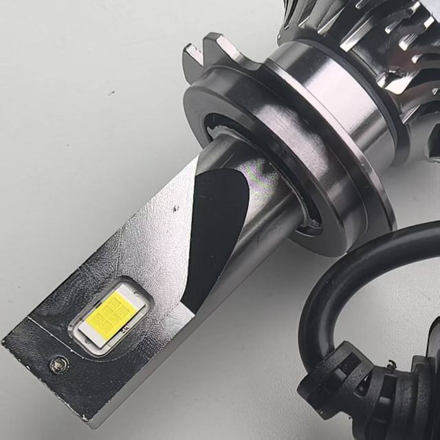 Wholesale High Lumen 3570 Dual Chip 30W Best Selling Led Carlight Headlight Flashlight Bulb for Car