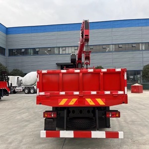 Grues mobiles à flèche droite montées sur camion de 3, 5, 8, 10 et 16 tonnes. Camions-grues équipés d'un système hydraulique articulé - Product Image 5