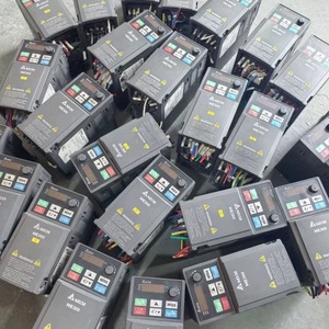 ME300 ซีรีส์ VFD4A8ME21ANSAA 0.75 กิโลวัตต์ 1 เฟส 230 โวลต์ ได้รับการรับรองมาตรฐาน CE IP20 พร้อมระบบ STO - Product Image 4