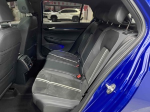 2021 Usado <span class=keywords><strong>VW</strong></span> <span class=keywords><strong>Golf</strong></span> R-Line Gasolina Coche 7 velocidades Doble Embrague Hatchback <span class=keywords><strong>Segunda</strong></span> <span class=keywords><strong>Mano</strong></span> - Product Image 2