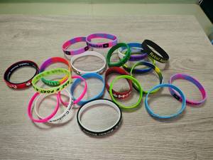 Fashion Style Logo Printed France Flag Summer Children Silicone <b>Adjustable</b> <b>Bracelet</b> Promotional Sports Tradeshow Giveaways - Product Image 6