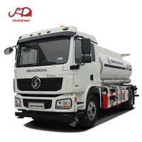 Yeni Shacman L3000 su tankı 4*2 6 tekerlekli tahrik yağmurlama kamyon satılık iyi fiyat ile