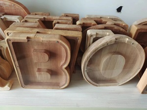 Personalizzato 23cm in legno lettera Custom salvadanaio inglese legno denaro alfabeto banca con modello di <span class=keywords><strong>moneta</strong></span> - Product Image 4