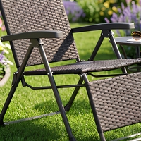 Chaise longue de jardin pliable en rotin tressé, chaise longue d'extérieur avec appui-tête et repose-pieds, capacité de charge de 220 lb