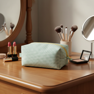 Borsa per il Trucco Personalizzata all'Ingrosso Verde alla Moda con Motivo a Quadri e Cerniera per Ragazze - Product Image 6