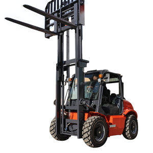 Nouveau chariot élévateur diesel tout-terrain de 3 tonnes 4x4 au détail puissant rendement de levage fort conçu la <span class=keywords><strong>palette</strong></span> de la Chine d'industries de terrain accidenté - Product Image 2