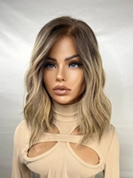 Wig rambut manusia Eropa asli dengan highlight warna pirang, model bob pendek bergelombang, ukuran 8-14 inci, wig lace front untuk wanita.