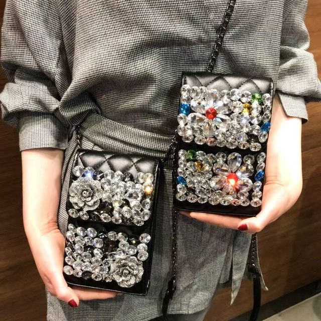 MP041Diamond-Studded Phone Bag for Women 2026 New Korean Style Mini Crossbody Bag Fashionable Diamond Pattern Chain Phone Pouch