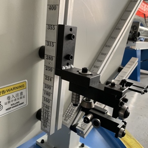 Machine de formage de conduits spirale à faible bruit et haute précision, très vendue, avec contrôle PLC et moteur pour la fabrication de conduits d'<span class=keywords><strong>air</strong></span> ronds CVC - Product Image 4