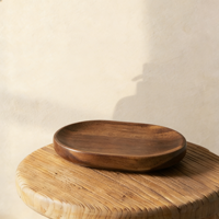 Ensemble d'accessoires de salle de bain en pierre naturelle brute 3 pièces en résine avec distributeur de savon à pompe en bois, porte-brosse à dents et plateau pour la maison et l'hôtel