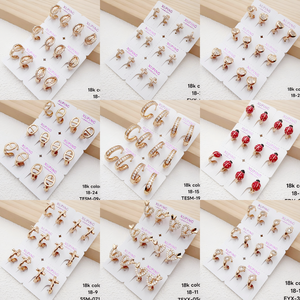260129 <span class=keywords><strong>XUPING</strong></span> Boucles d'oreilles Huggie minimalistes multi-styles couleur or 18 carats pour femmes, bijoux de mode en gros, boucles d'oreilles en zircon coloré - Product Image 6
